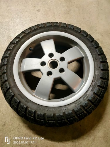 Vendo due ruote termiche - due,